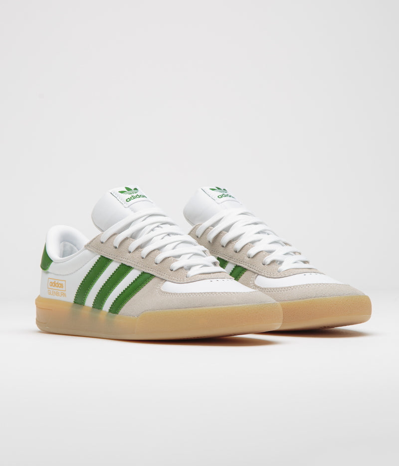 Adidas Glenburn Shoes in FTWR White and Crew Green / Gum3