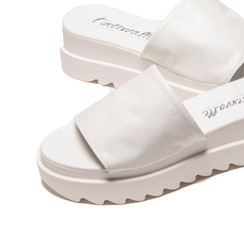 Carmi White Leather (6564497883216)