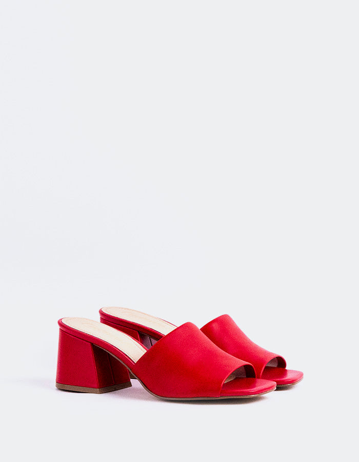 L'INTERVALLE Clarabelle Women's Shoe Mule Sandal Red Leather