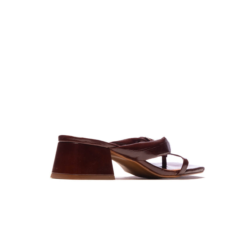 Collins Chestnut Leather (6543636627536)