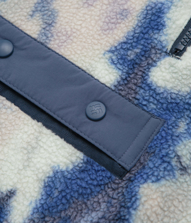 Columbia Helvetia II Printed Half Snap Fleece in Collegiate Navy and Dreaming