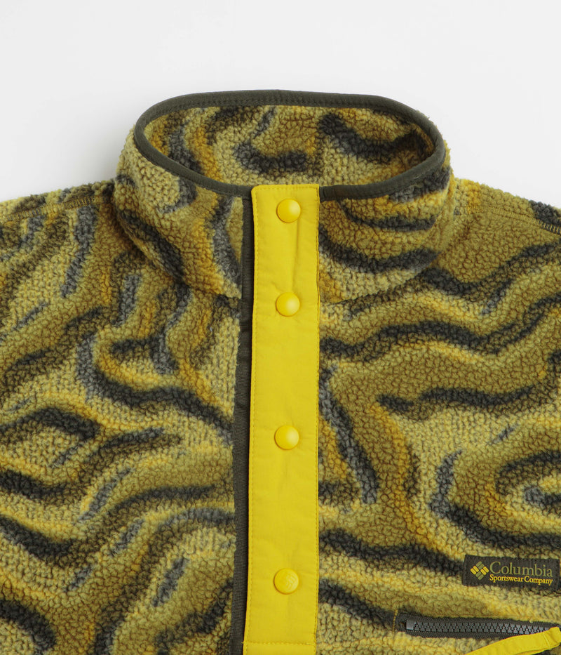 Columbia Helvetia II Printed Half Snap Fleece in Mossy Green and Topoglitch