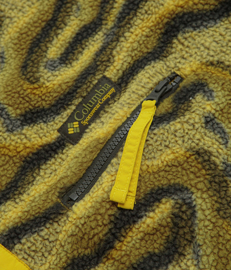 Columbia Helvetia II Printed Half Snap Fleece in Mossy Green and Topoglitch