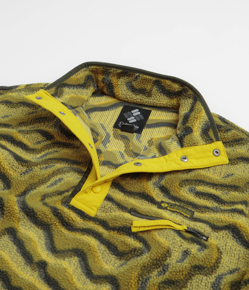 Columbia Helvetia II Printed Half Snap Fleece in Mossy Green and Topoglitch