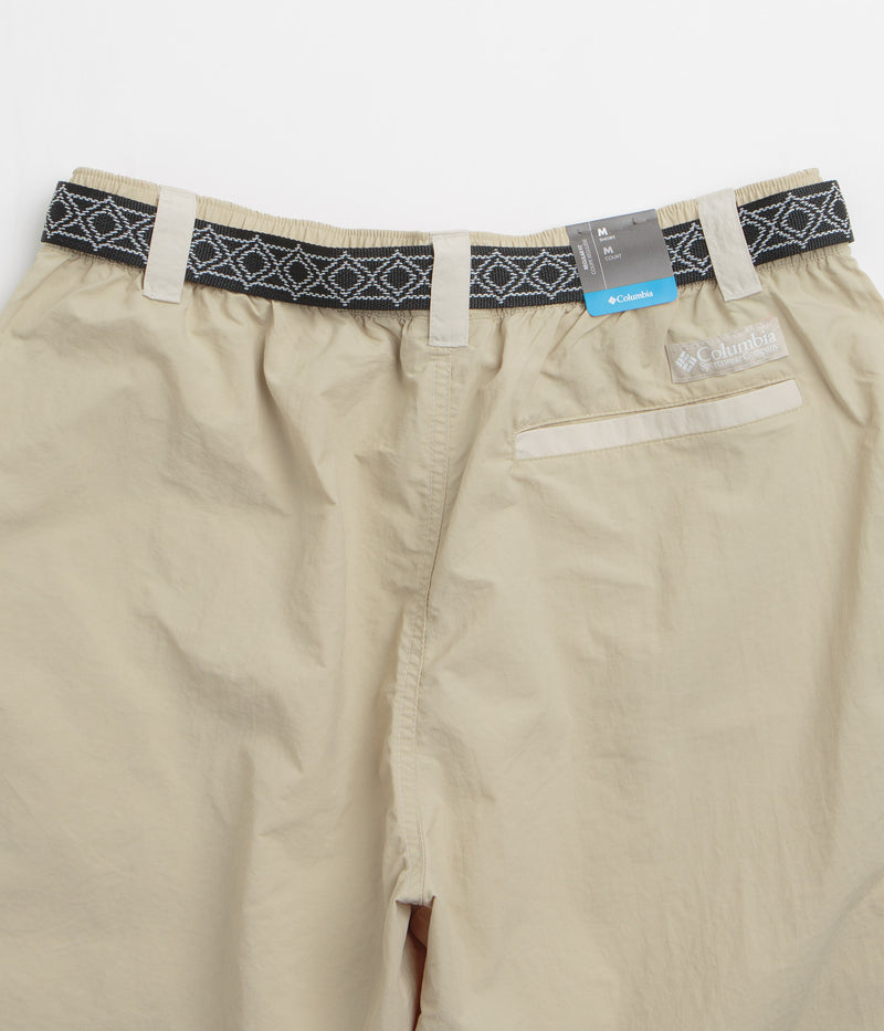 Columbia Sequoia Grove Woven 7" Shorts in Ancient Fossil and Dark Stone