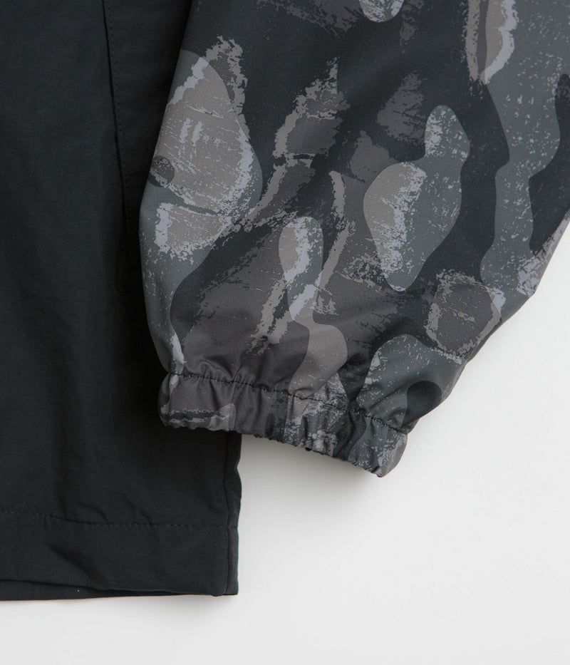 Columbia Challenger II Printed Windbreaker Jacket in Black Treebark and Black
