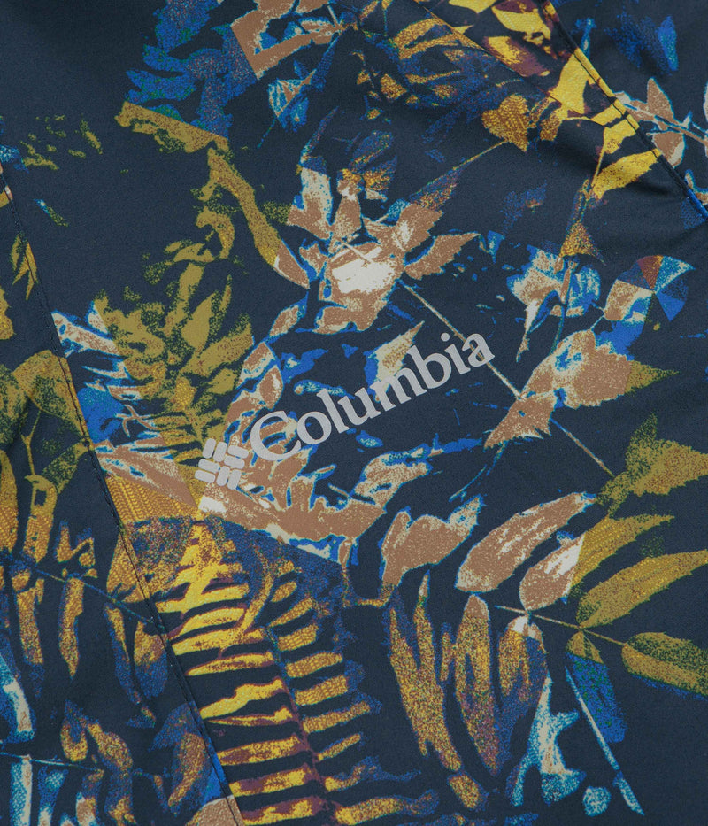 Columbia Challenger II Printed Windbreaker Jacket in Mountain Blue Geofern and Collegiate Navy