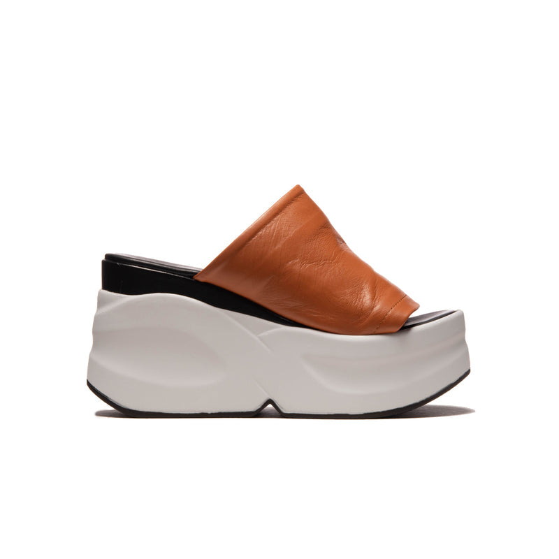 Cricket Tan Leather (6572229361744)