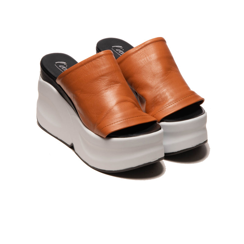 Cricket Tan Leather (6572229361744)