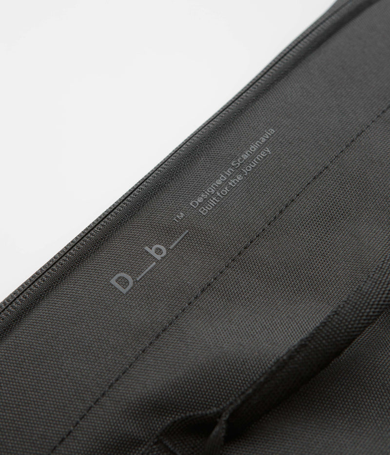 D_b_ Ramverk Large Camera Insert in Black Out