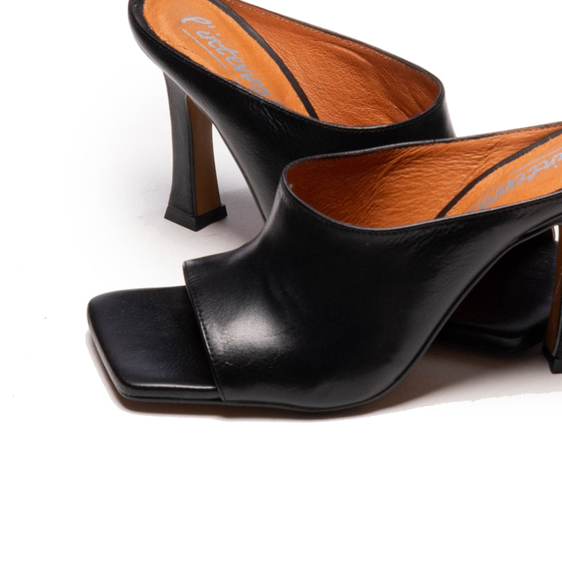 Davinci Black Leather (6563913859152)