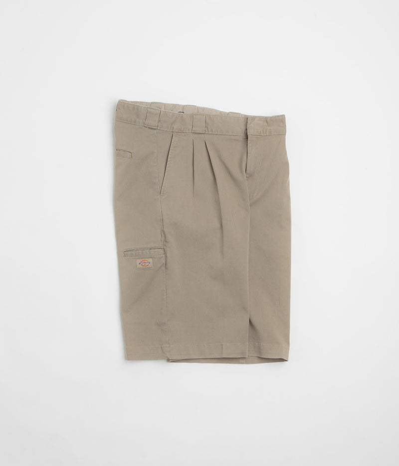 Dickies Unionville 13 Inch Work Shorts in Desert Sand