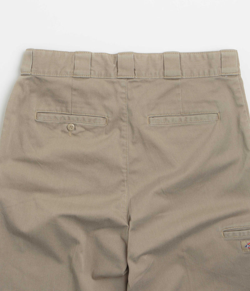 Dickies Unionville 13 Inch Work Shorts in Desert Sand