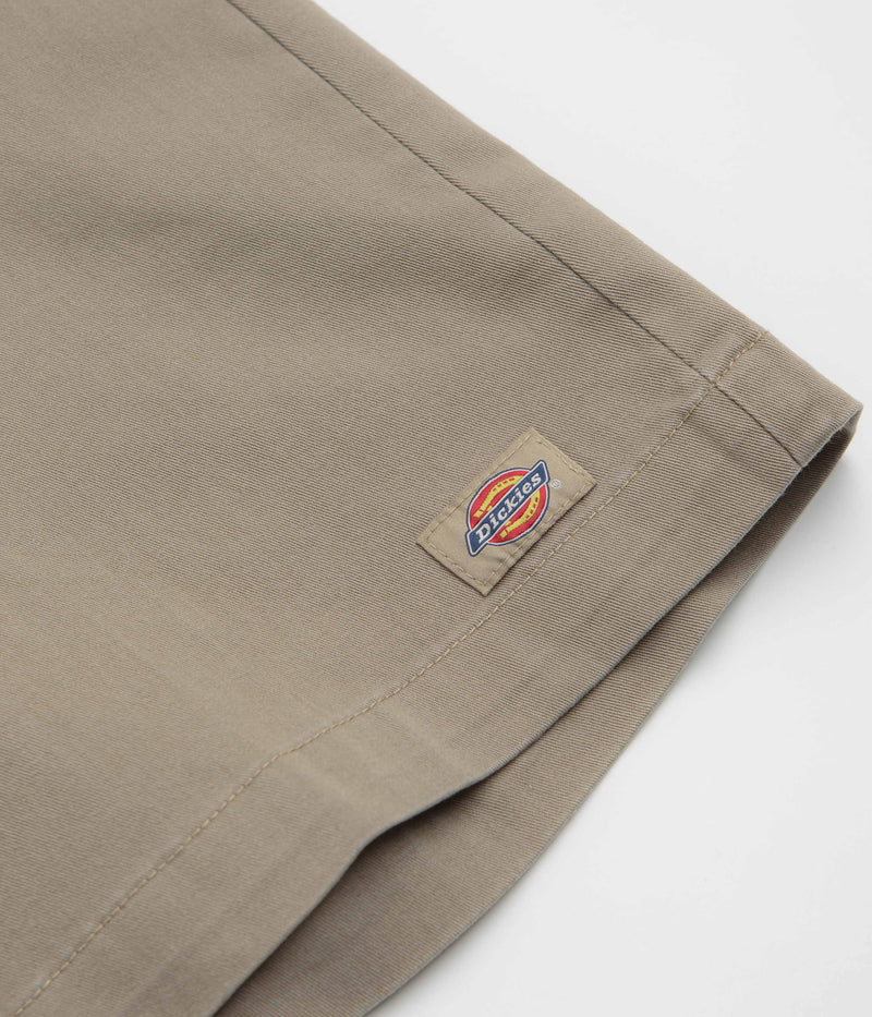 Dickies Unionville 13 Inch Work Shorts in Desert Sand