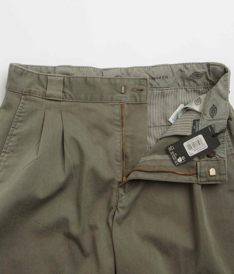 Dickies Unionville 13 Inch Work Shorts in Military Green