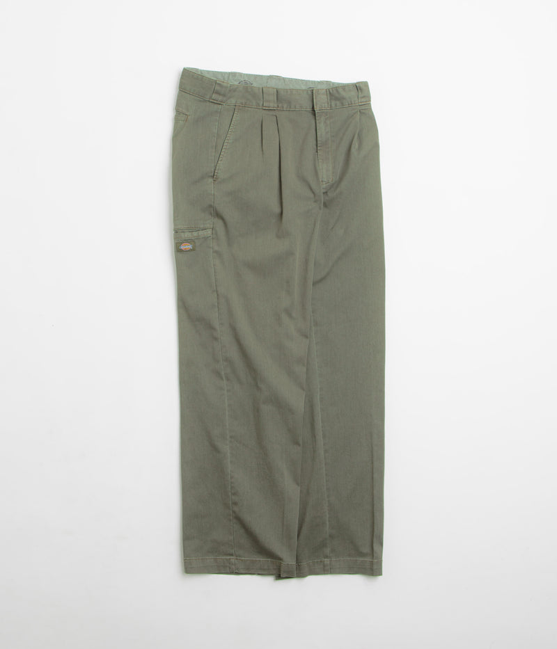 Dickies Unionville Pleated Work Pants in Military Green