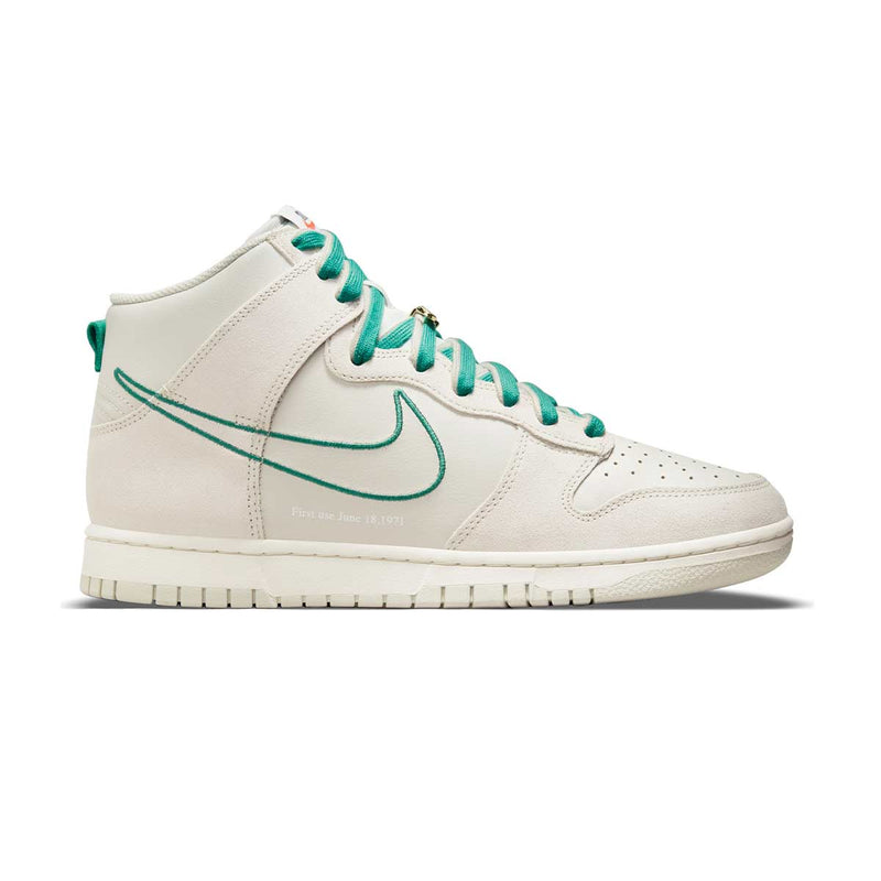 Dunk High SE Men's Shoe
