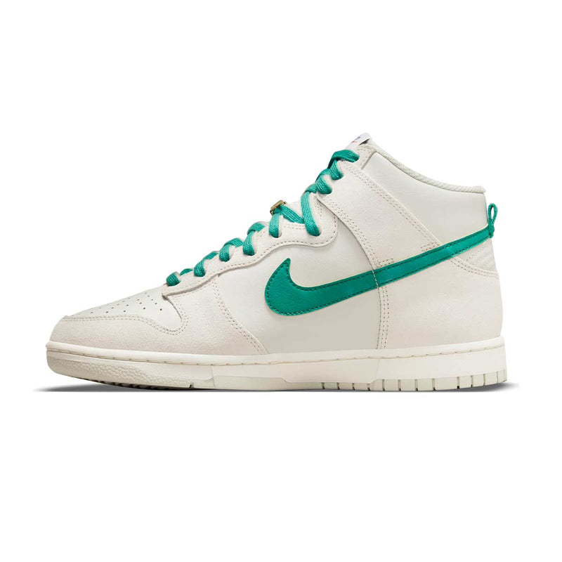 Dunk High SE Men's Shoe