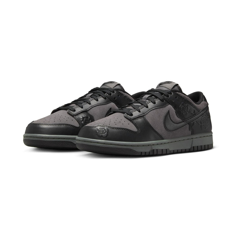 Dunk Low 'Black Roses' Women's Shoes