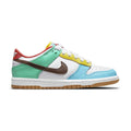 Dunk Low SE Big Kids' Shoe