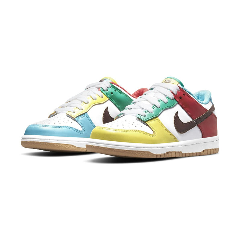 Dunk Low SE Big Kids' Shoe