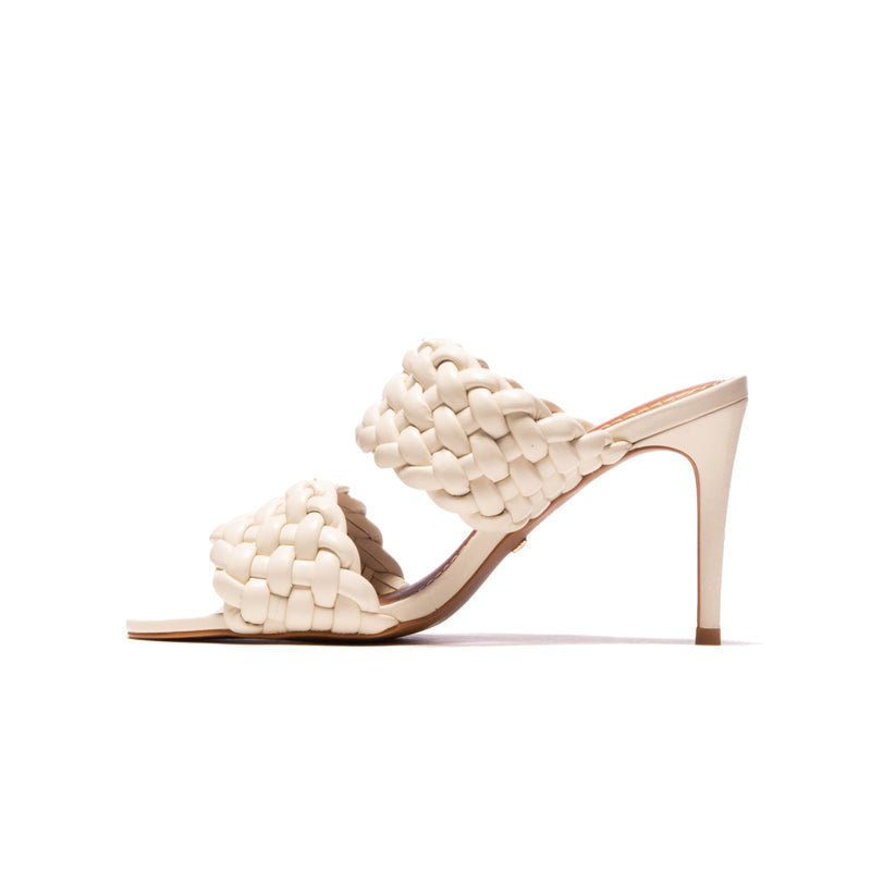 Fantasy Off White Leather (6547882868816)