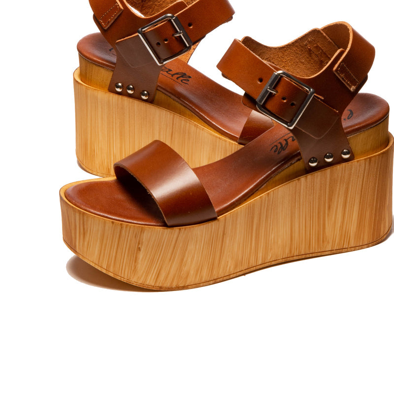 Fleur Tan Leather (6571945263184)