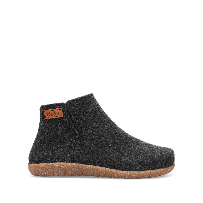 Outside Image of Good Wool Black Size 38