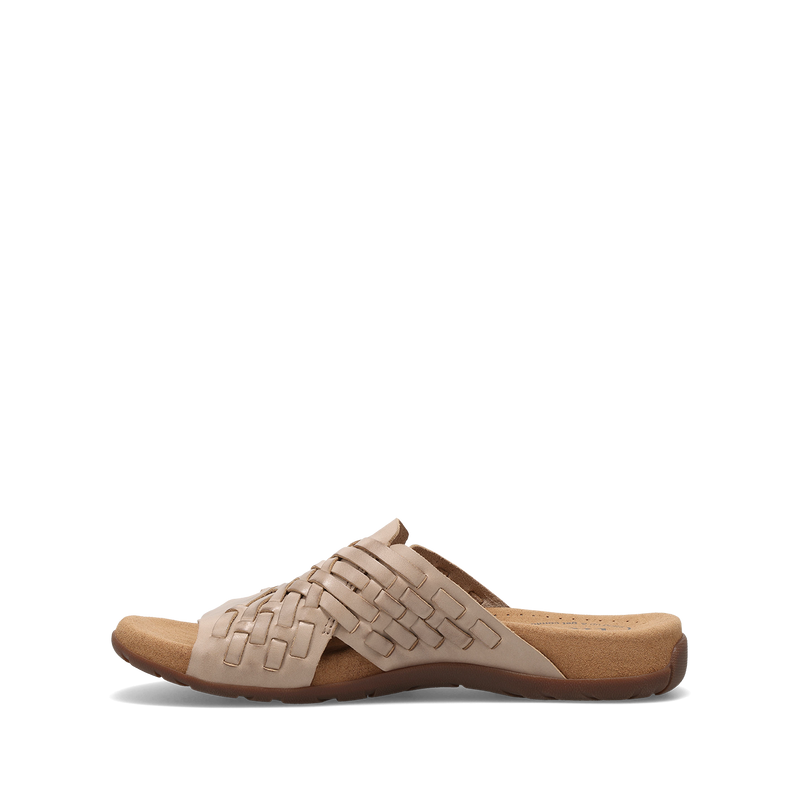 Instep Image of Guru Oat 6