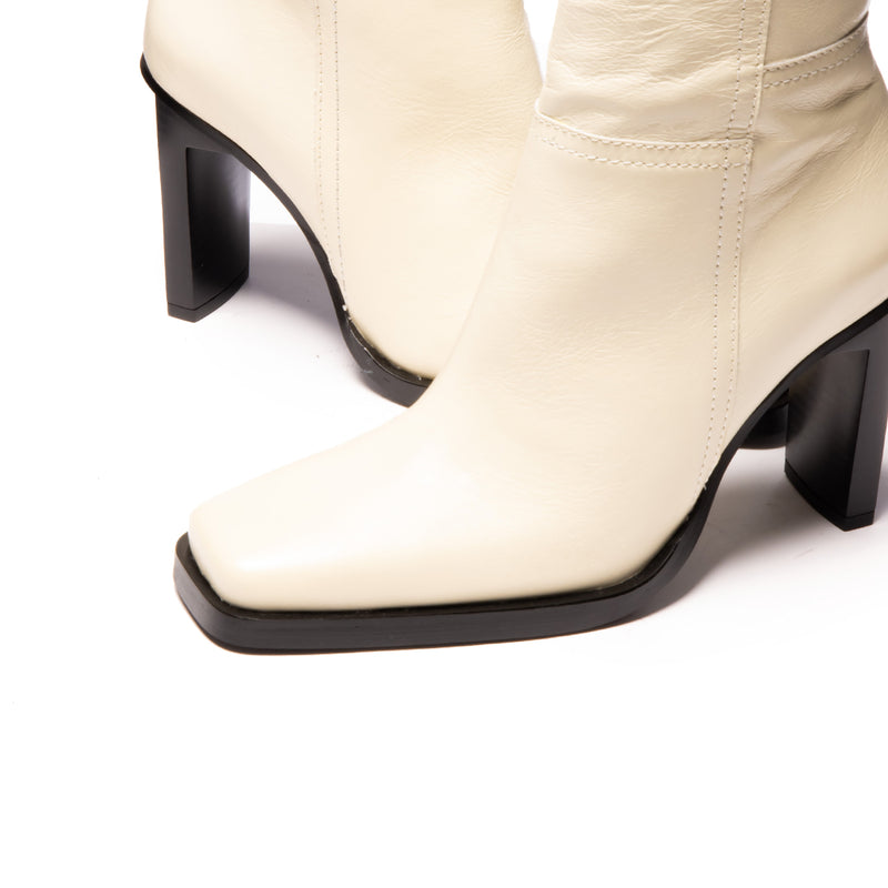 Hylan Off White Leather (4783453536336)