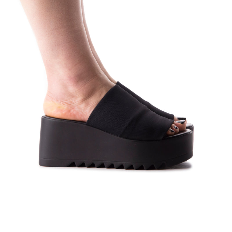 Indria Black Stretch (4694769958992)