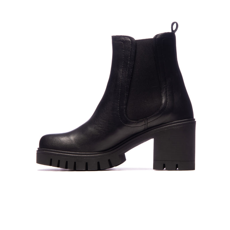 Jasper Black Leather (4785593188432)