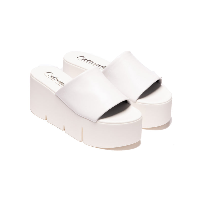 Jaya White Leather (4694760095824)