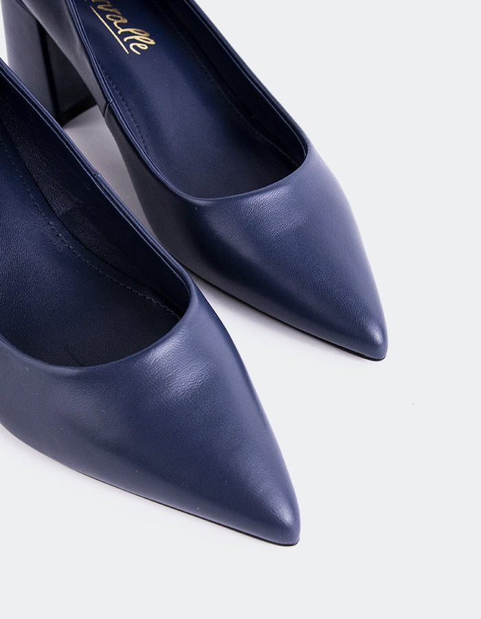 L'INTERVALLE Josephine Women's Shoe Mid Heel Pumps Navy Leather