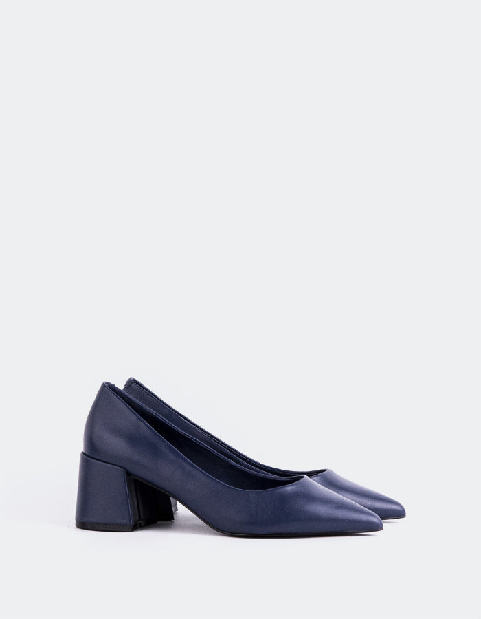 L'INTERVALLE Josephine Women's Shoe Mid Heel Pumps Navy Leather