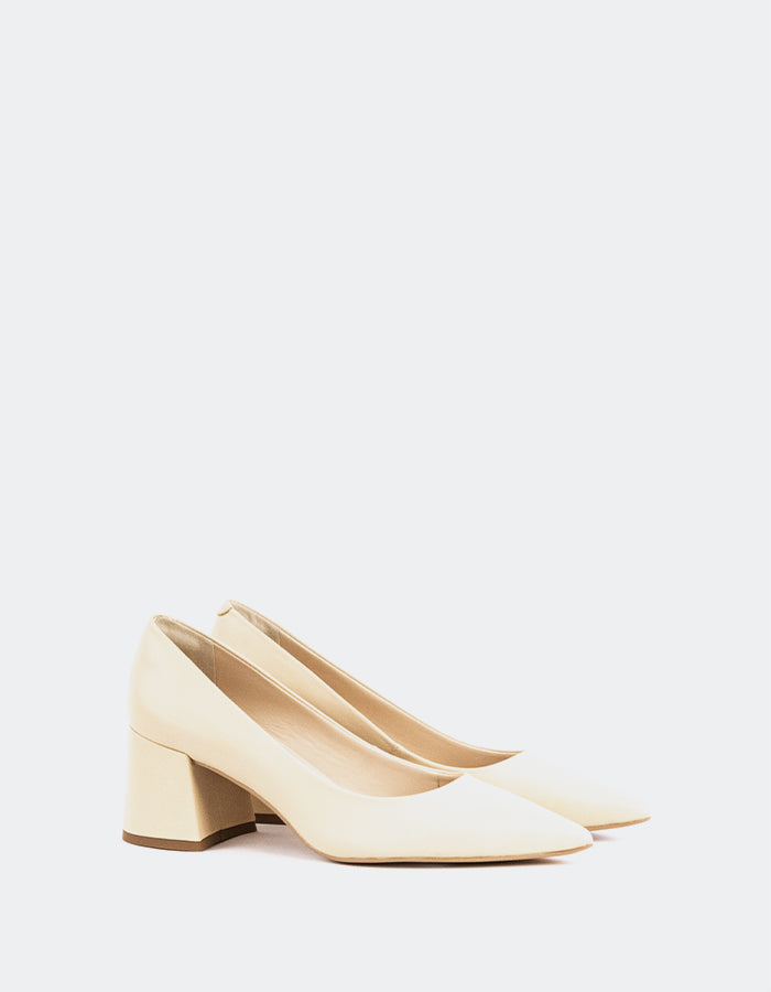 L'INTERVALLE Josephine Women's Shoe Mid Heel Pumps Nude Leather