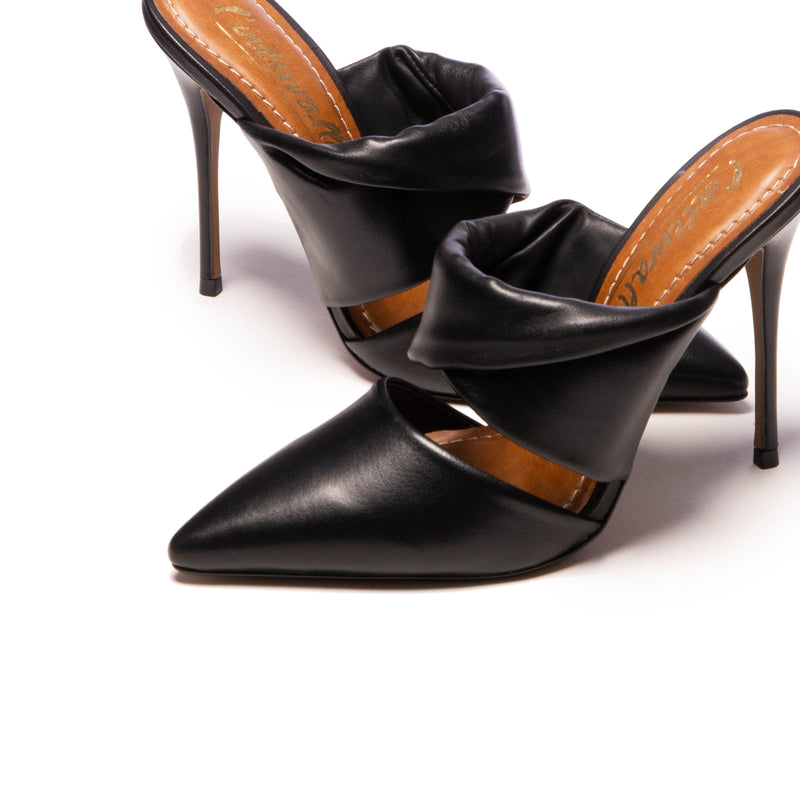 Liv Black Leather (6547884310608)