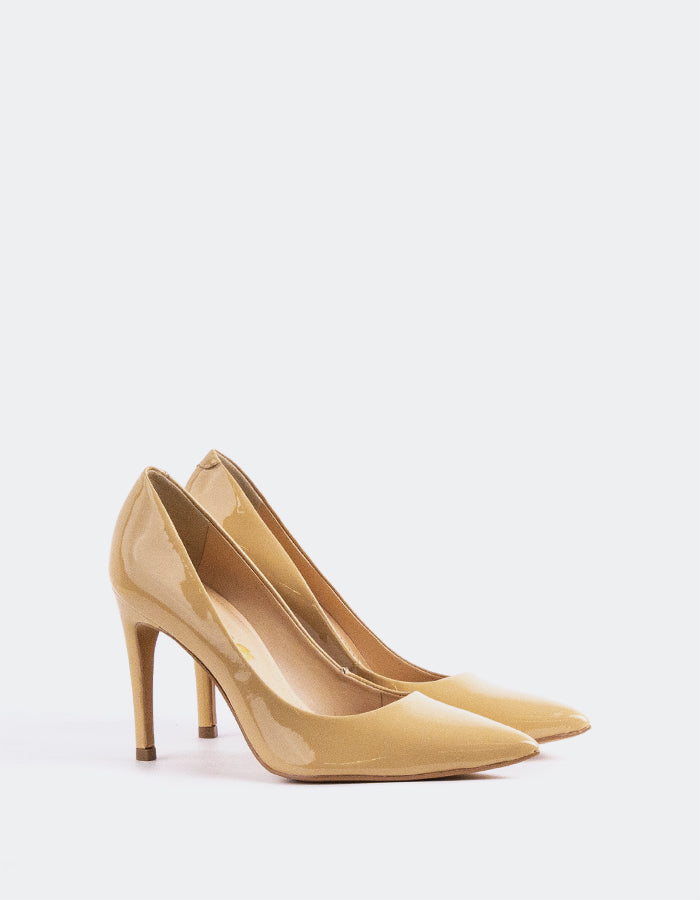 Chic Low Heel Pump
Designed for effortless elegance, this low heel pump offers the perfect balance of style and comfort. Its understated silhouette makes it ideal for both professional and casual settings, while the modest heel provides all-day wearability without compromising on sophistication. A go-to option for polished, everyday wear.

Detail(s):&nbsp;

Pointy Toe
3.75” Straight Stiletto Heel
We recommend sizing up, as this item runs small.

Material(s):&nbsp;

Patent Leather Upper&nbsp;
Padded Leather