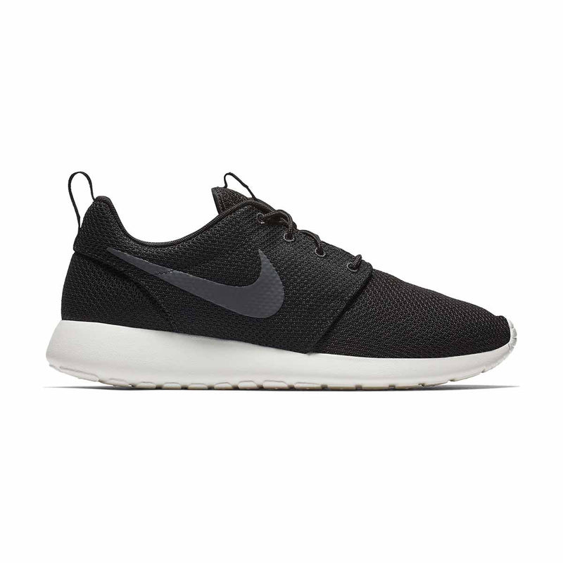 Men's Roshe One Shoe
