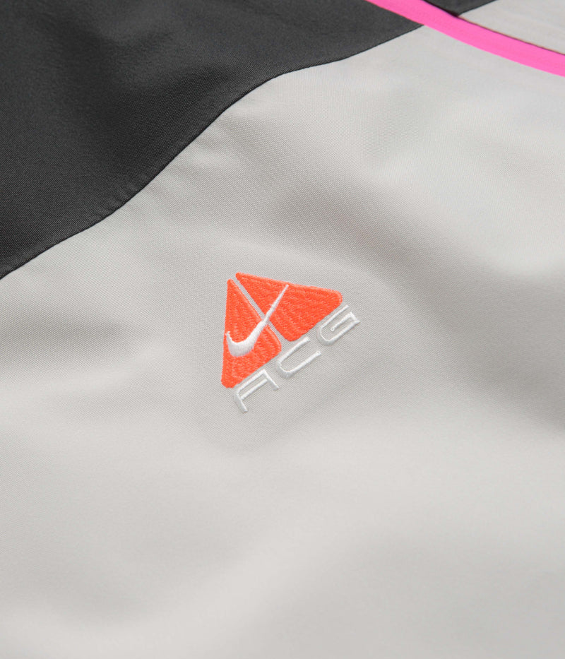 Nike ACG Chena Vortex Jacket in Light Orewood Brown and Anthracite / Summit White