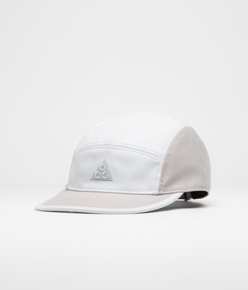Nike ACG Fly Cap in Photon Dust and College Grey / Photon Dust