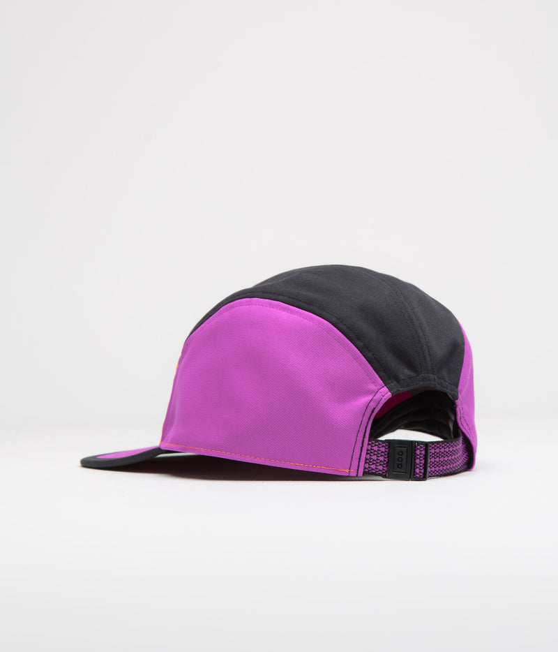 Nike ACG Fly Cap in Safety Orange and Vivid Purple / Safety Orange