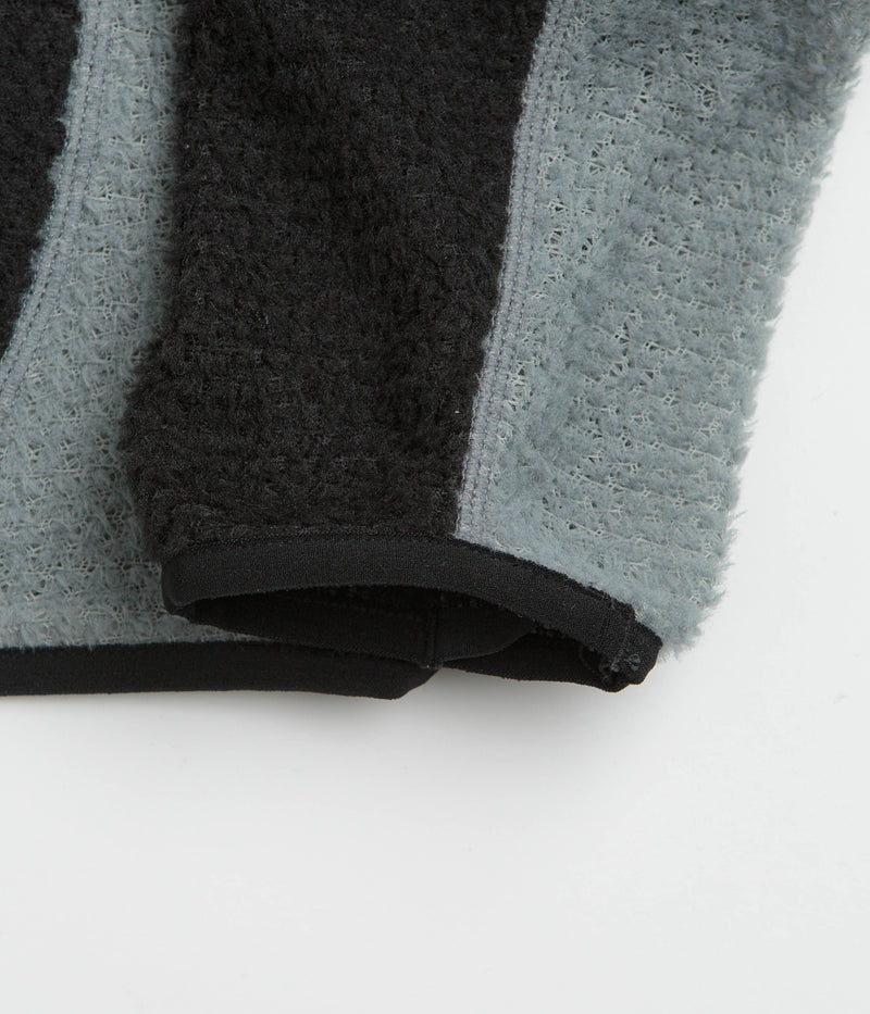 Nike ACG Lichen Crewneck Sweatshirt in Black and Anthracite / Cool Grey / Summit White