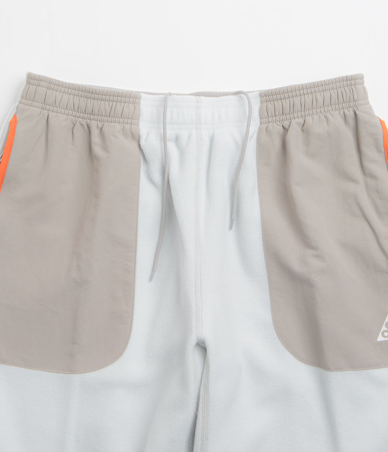 Nike ACG Wolf Tree Plus Pants in Photon Dust and College Grey / Summit White
