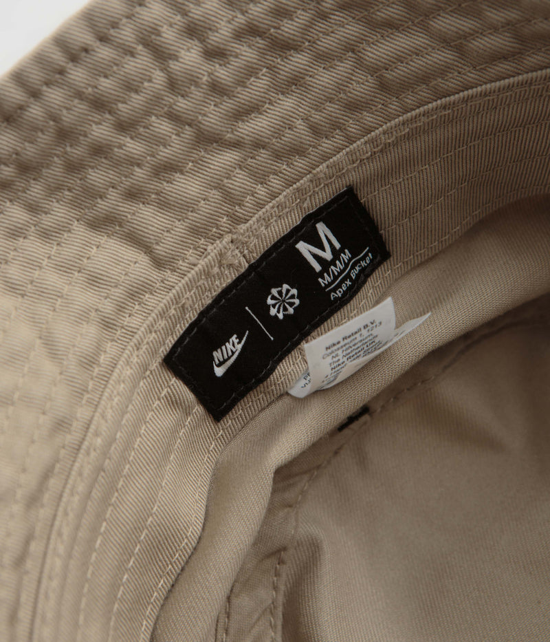 Nike Apex Futura Washed Bucket Hat in Khaki and White