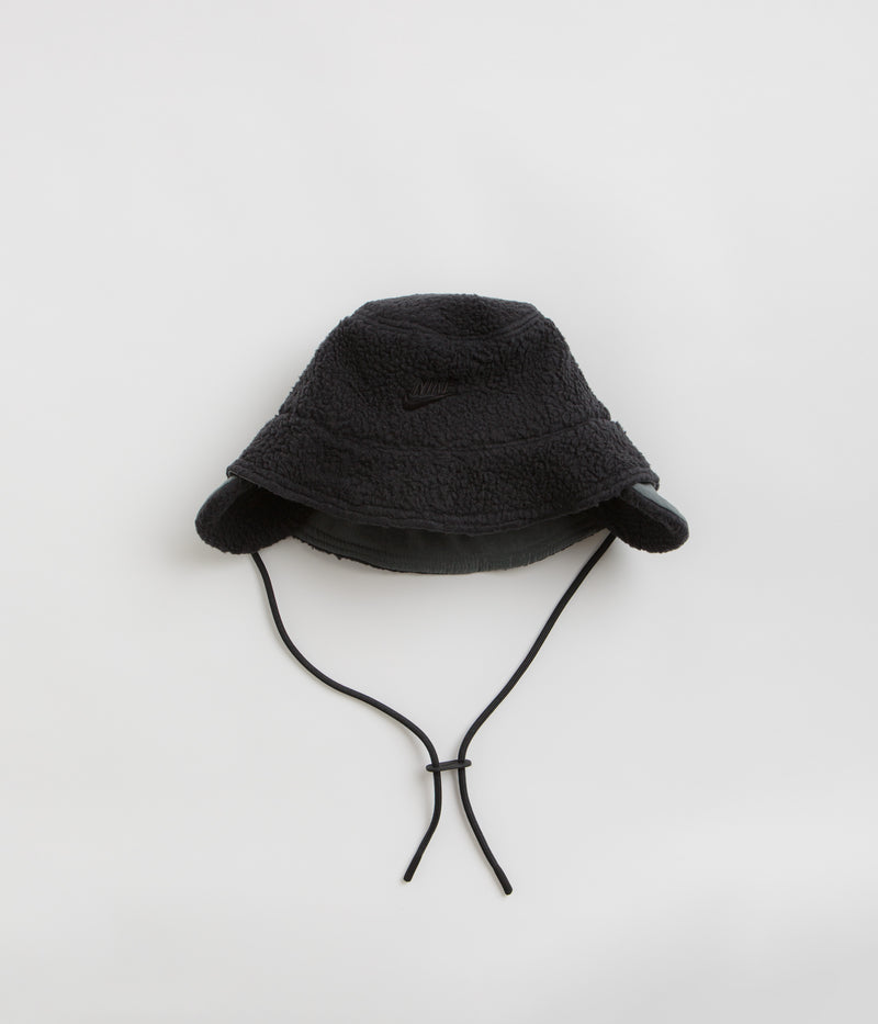 Nike Apex Outdoor Bucket Hat in Black and Iron Grey / Black