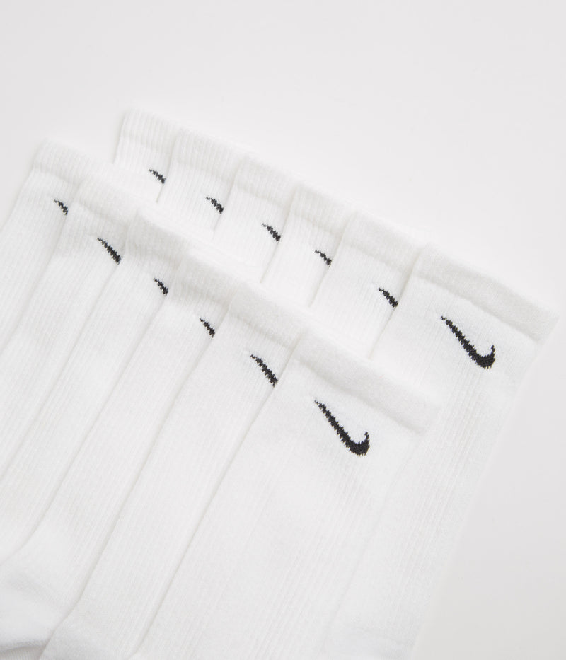 Nike Everyday Plus Cushioned Socks (6 Pack) in White and Black