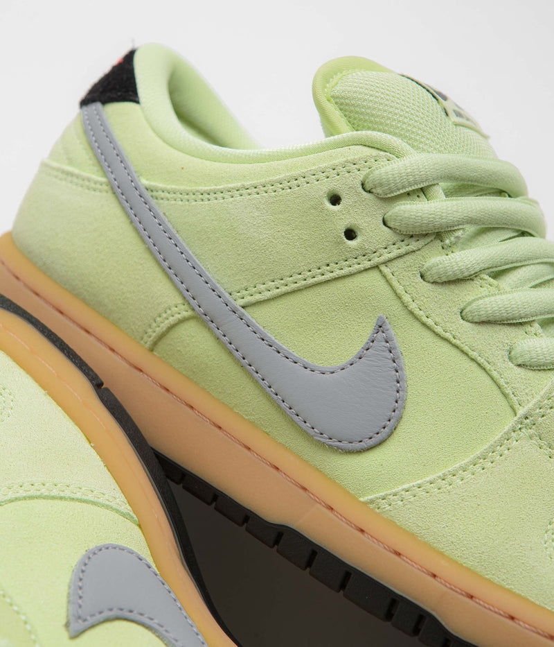 Nike SB Dunk Low Pro Premium 'Verdugo Mountain' Shoes in Pistachio Frost and Wolf Grey and Black