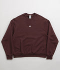 Nike SB Essential Logo Crewneck Sweatshirt in Burgundy Crush and White