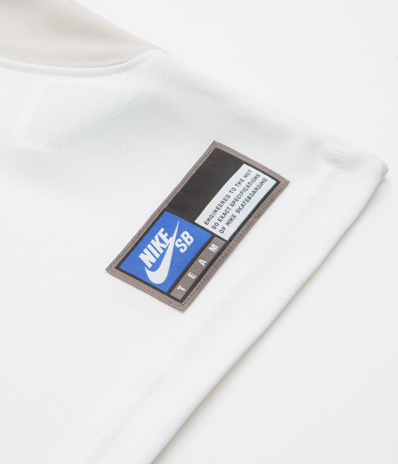 Nike SB Knit Jersey in White and Light Bone / Black
